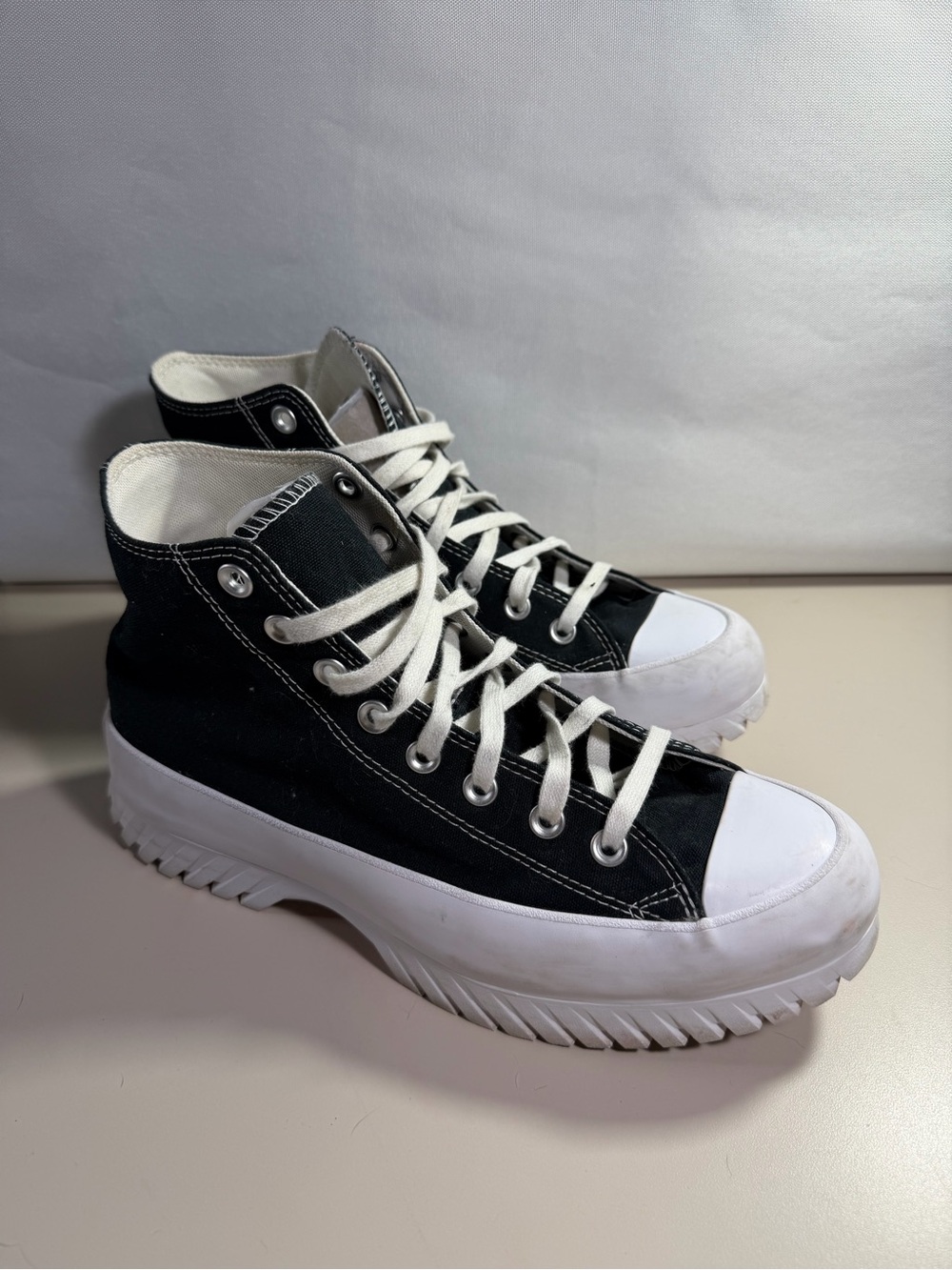 Converse Chuck Taylor Lugged 2.0 BLACK Lift Sneaker 10.5 Women (8.5 MEN) A00870C